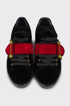 Velor sneakers with Velcro and laces