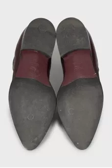 Pointy toe boots