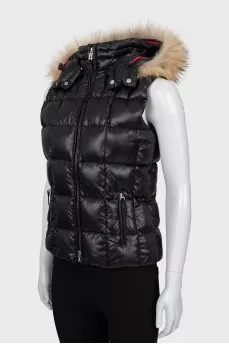 Quilted vest with hood