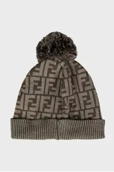 Wool hat with signature print