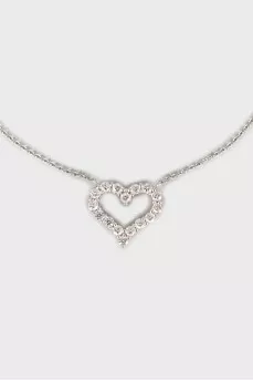 Platinum pendant with diamond heart