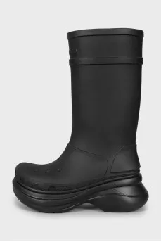 Rubber black boots