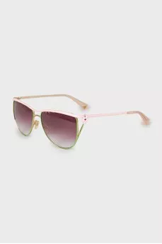 Sunglasses with pink lenses