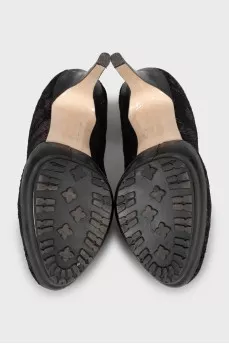 Shoes decorated with lace