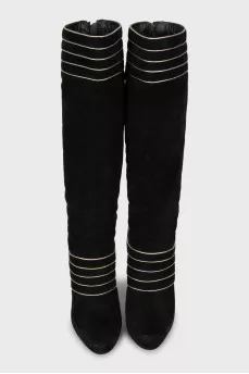 Suede boots with raised seams