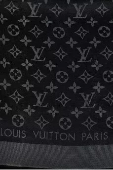 Scarf in signature print with lurex