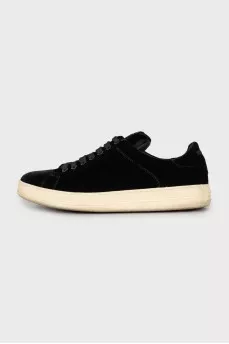 Black velor sneakers