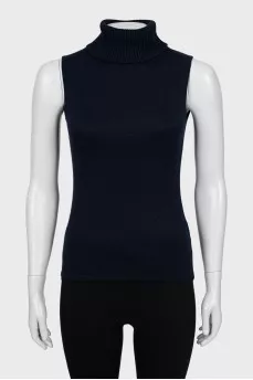 Knitted sleeveless golf
