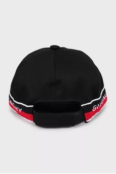 Black cap with brand logo