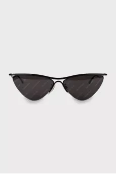 Triangular sunglasses in signature print