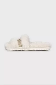Fur slides with signature print