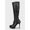 Leather boots with back zip