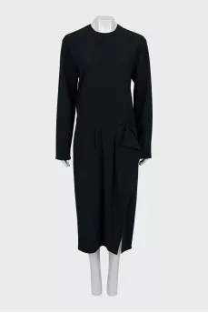 Shift dress with slit