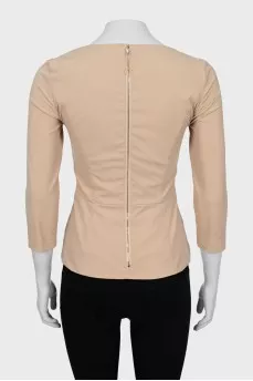 Fitted blouse with raised seams