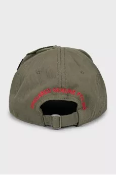 Men's cap with stripes