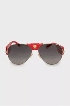 Sunglasses with red temples