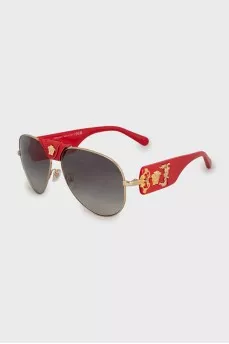 Sunglasses with red temples
