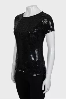 Fitted T-shirt decorated with sequins