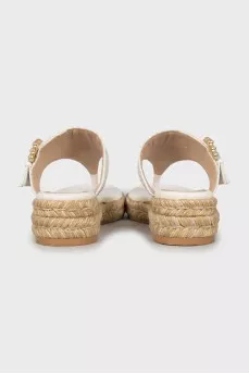 Flip-flops with woven soles