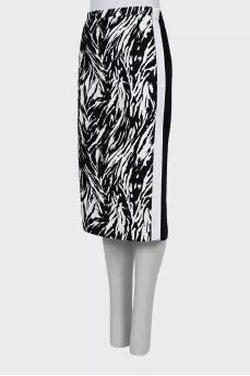 Pencil skirt with stripes