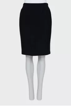 Pencil skirt with back slit