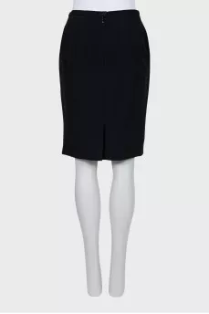 Pencil skirt with back slit