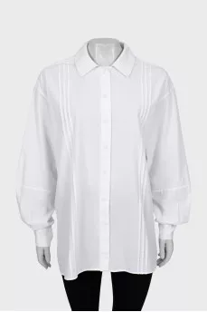 White shirt with raised seams