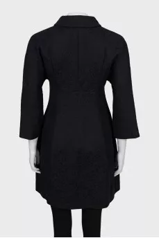 Fitted coat with ribbed print