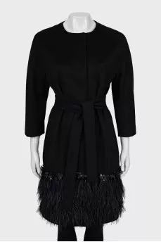 Wool coat decorated with feathers