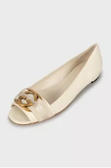 Leather ballerinas with metal logo
