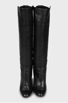 Leather boots with back zip