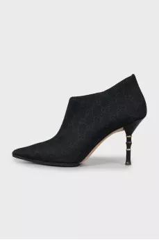 Pointed toe printed ankle boots