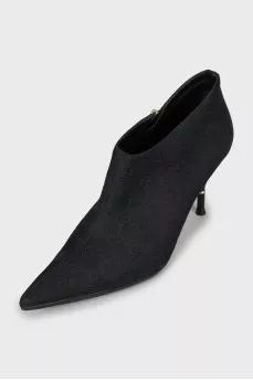 Pointed toe printed ankle boots