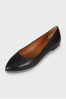 Leather ballerinas with pointed toe