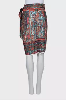 Wrap skirt in paisley print
