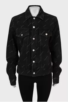 Printed denim jacket with tag
