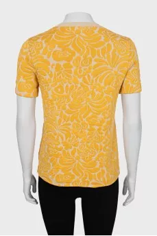 Straight cut T-shirt with relief print