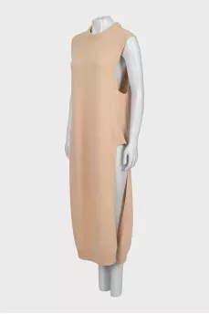 Knitted dress of a free cut