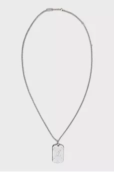 Men's pendant with embossed logo