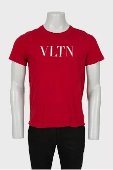Men's red T-shirt with logo