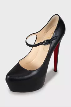 High platform and stiletto heels