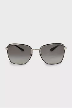 Sunglasses with gradient diopters