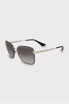 Sunglasses with gradient diopters