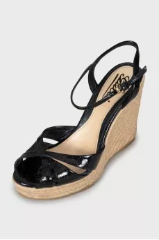 Embossed wedge sandals