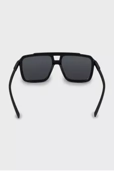Black rectangular sunglasses
