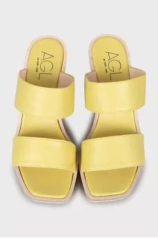 Leather sandals with wooden soles