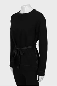 Fitted jumper with ties