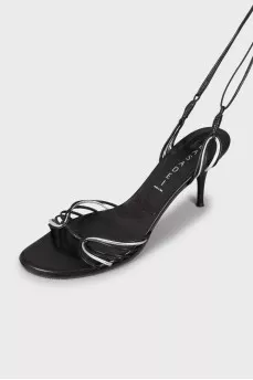 Two-tone tie sandals