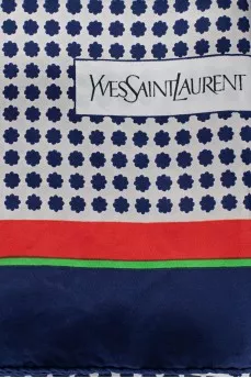 Shawl in mixed color print