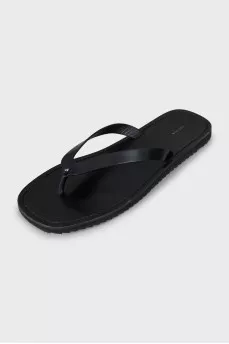 Leather slides with textured soles